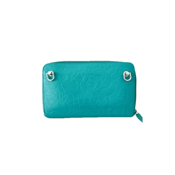 Chanel Camelia Large Pung - Image 2